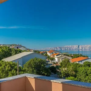 https://principium-apartments.primorje-gorskikotar.com